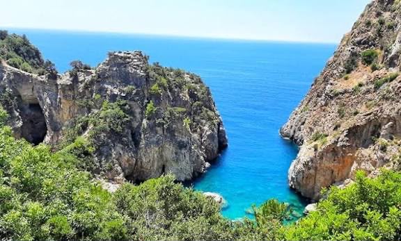 Gazipaşa Delik Deniz & King's Cove Relax Boat Tour
